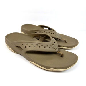 Crocs Swiftwater Deck Mens Size 12 Tan Brown Slip On Thong Flip Flop Sandals
